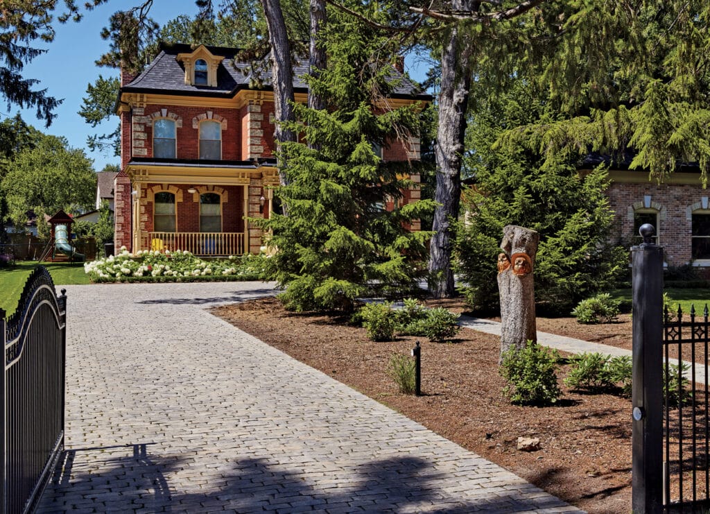 Choose your architectural style and we’ll let you know which landscaping products to use!