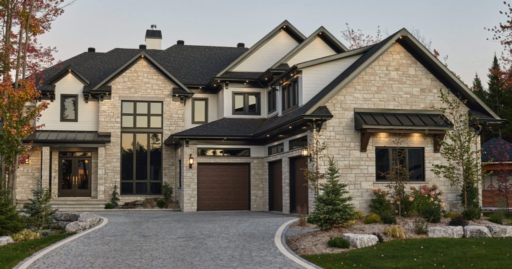 Oasis Lafitt Stone: Creating Architectural Continuity Between the Facade and the Outdoor Layout